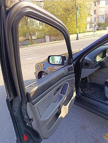 ford transit farsunka: BMW 5 series: 2.5 l | 2001 il Sedan — 8