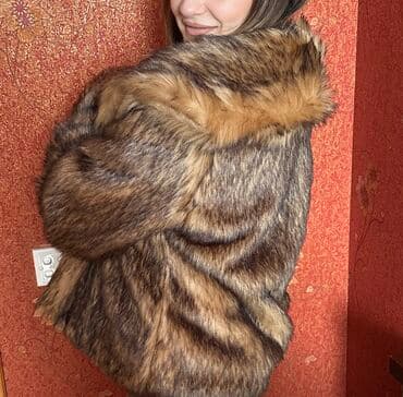 crop geyim: Turkiyeden alinib. Yenidir etiketide uzerindedir — 2