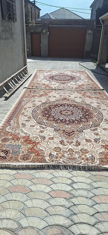 ıran peci ikinci el: İpək naxışlı klassik xalça - Növ: Keyfiyyətli iran xalçasıdır.Ölçü — 1