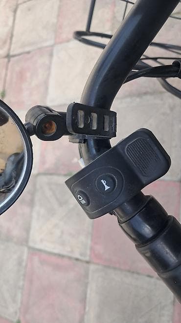 Musiqi alətləri: Şəhər tipli elektrik velosipedi Xüsusiyyətlər: - Ön təkərdə elektrik — 7