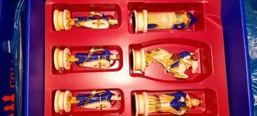 bayan aləti: Sahmatlar.muxtelif.
 yenidir.qiymetler ferqlıdir — 9