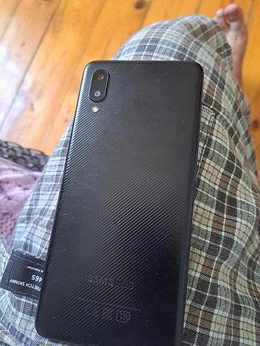 Samsung Galaxy A02, 32 ГБ, цвет - Черный, Две SIM карты — 2