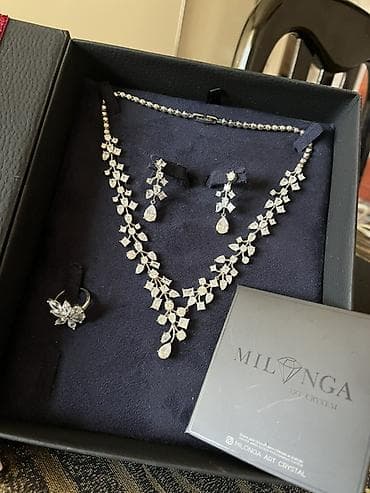 sallama sirqalar: Milonga Art Crystal zərgərlik dəsti - Brend: MILONGA ART CRYSTAL — 1