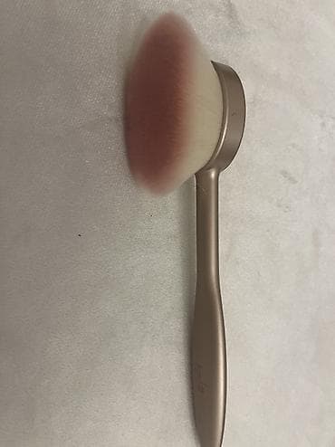uzum tingləri: Real techniques face&body brush Böyük ölçüde real techniques — 7