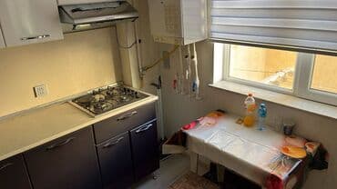 8 mikrorayon: Binəqədi rayonu,9 mkr,Tərlan şadlıq sarayının arxasında,15 mərtəbə — 6