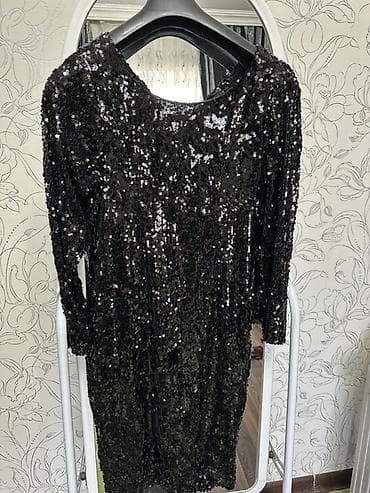 elevit ne ucundur: Qara payetkalı gecə donu - Rəng: parlaq qara - Material: tam səthi — 1