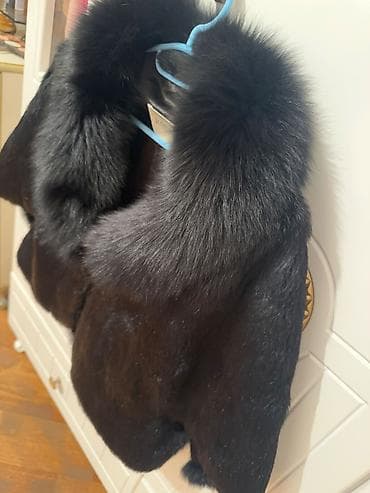 Baş geyimləri: Tebii tuk orjinal Suba tecili 110 azn — 2