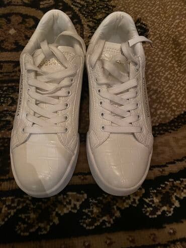 qadın krosovkaları yay üçün: Ölçü: 38, rəng - Ağ, İşlənmiş — 1