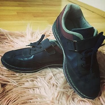 oyuncaqlar per page 40: Razmer:32 Stelka:23,5sm
Brend:Yellow Kids
Qiymet:7AzN — 3