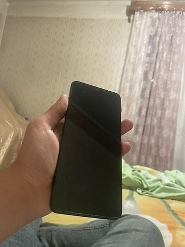 mi 8 ekran: Poco C75, 256 GB, rəng - Qara, Sensor — 6