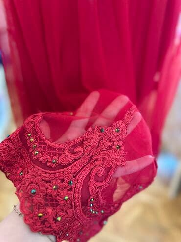 ikinci əl uşaq əşyaları: Elbise (don) tecili satilir!4 saata geynilib!Moskvada alinib! S,M — 7