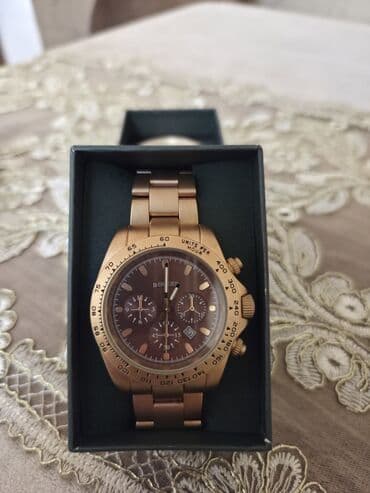 золотые часы geneve 750 цена: Новый, Наручные часы, цвет - Золотой — 4