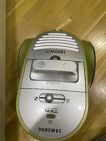 Tozsoranlar: Samsung tozsoran 1800 W . içide demir konstruksiyalıdır. güclu çekim — 1