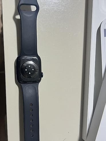 Audio: Apple watch 41mm midnight 100 pildir Üstündə cızığlar olduğu üçün — 5