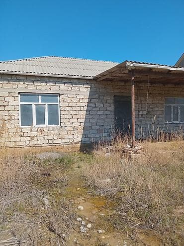 4 sotun icerisinde ev satilir 45.000 AZN senet belediye 2005 in