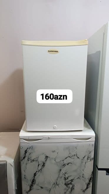 Mini Soyuducu Satılır, rəng - Ağ