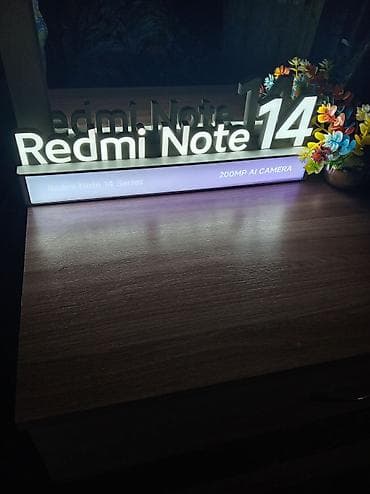 redmi note 12 s: Redmi Note 14 Series üçün işıqlı vitrin stendi - Ön hissədə “Redmi — 1