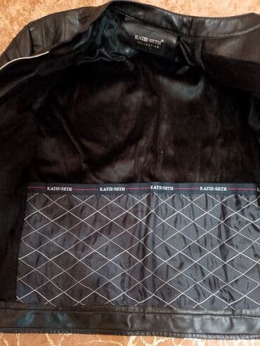 кожаные куртки турция мужские: Tezedi 45manatdi.Razmer balaca olduğu üçün satılır.Tezed,i — 4