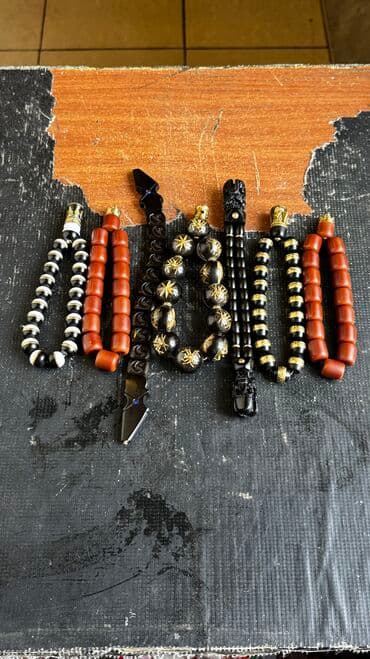 ebonit tesbeh: Tesbeh Çeşid çoxdu Çatdırılma m/s pulsuz WhatsApp aktivdi Qiymət: 40 — 19