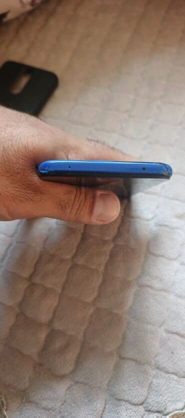 бу xiaomi redmi 7 16 гб черный | объявление создано 22 июля 2020: Redmi 8, 2 GB, rəng - Mavi, Barmaq izi — 2