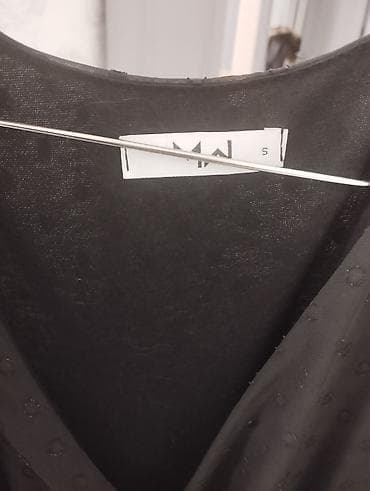 göy donlar: Her biri 10 azndi Qadın paltoları dəsti 1) Leopard naxışlı şifon — 10