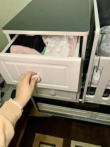 uşaq mebel: Oğlan və qız üçün, Dördbucaq, Beşik, Dəst ilə, Yellənmə mexanizmsiz — 4