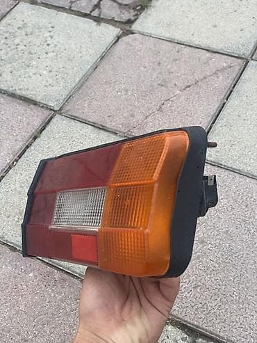 Vaz2106 sağ arxa fara coxdandı bizdedi bir defe olsun bele işlenmeyib — 4