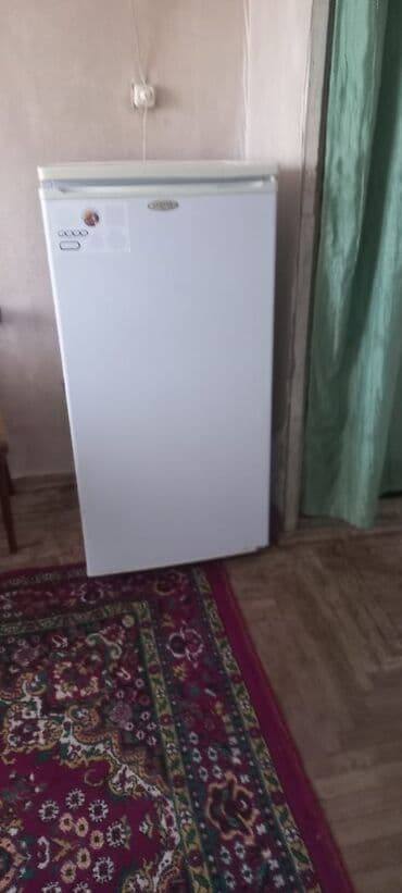 снять комнату в общежитии: Kirayə üçün sadə, işıqlı otaq. - Tək nəfərlik çarpayı, döşək və — 3