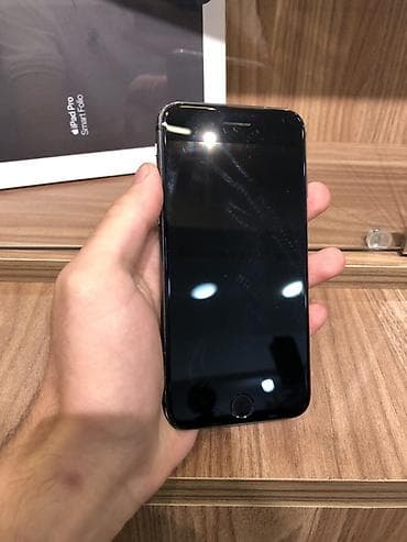 Elektronika: IPhone 8, Qara, Qırıq — 2
