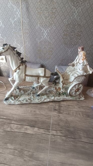 at suvinir: Fiqur, Gips, rəng - Bej — 2