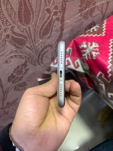 ikinci el telefonlar gence: IPhone 11, 128 GB, Ağ, Face ID — 3