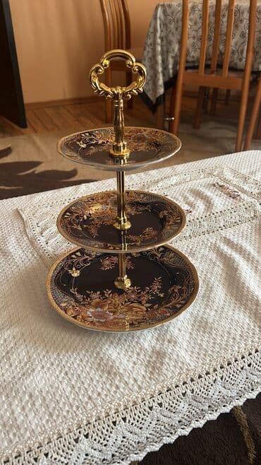 ad günü tortları 2023: Tort və şiriniyyat qabı — 1