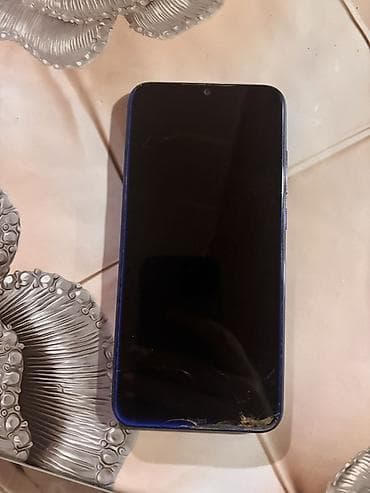 8 pulus: Redmi smartfon - Rəng: mavi (parlaq gradient arxa panel) - Ekran — 4