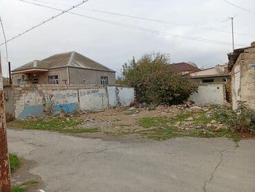 xacmaz torpaq bazarında: 3 sot, Tikinti — 8