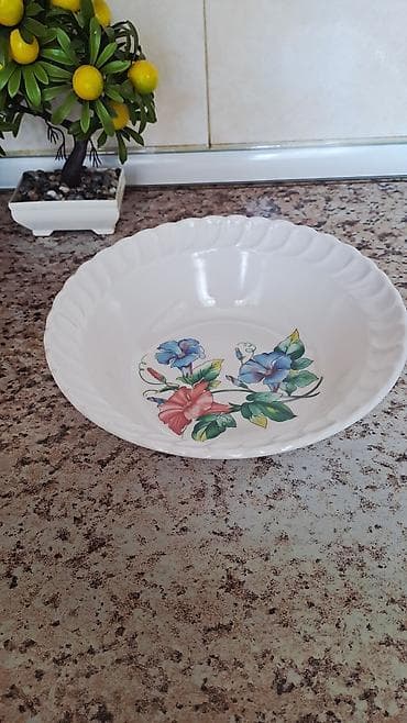 qoz qabi: Kasalar, 1 əd, rəng - Ağ — 1