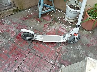 seagway: Şəkillərdəki məhsullar: 1) Hoverboard (iki təkərli balans skeyti) - — 2