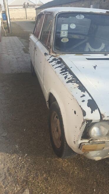 gəncə belarus zavodu: VAZ (LADA) 2103 : 1.3 l | 1977 il 2580000 km Sedan — 2