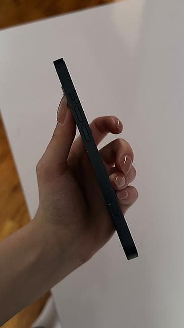 blackbird mikrodalgali soba: IPhone 13, 128 GB, Qara, Barmaq izi, Simsiz şarj, Face ID — 4