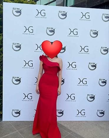 qaqa geyimi: Qırmızı axşam/libas – mərasim və gala üçün - Model: Uzun, balıq — 2