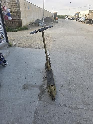 elektrikli skutur: İşlənmiş Elektrik samokat 10", > 1000 Vt, 36 - 45 km/s — 2