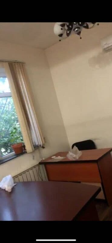 nerimanov icare obyekt: Nərimanov metrosunun yaxınlığında yol kənarı 3 mertebeli binanın 2-ci — 11