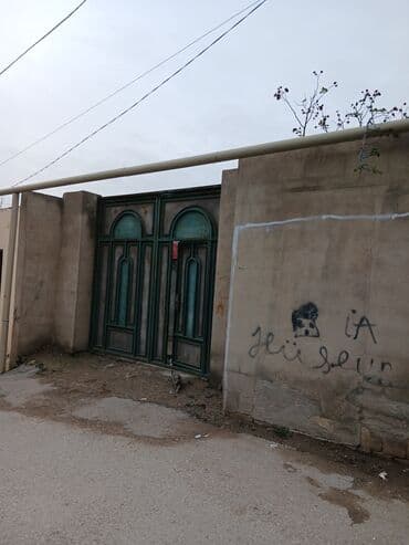 боз уй сатылат: 2 mərtəbəli həyət evi + 1 mertebe ev ikisi bir yerde 130000 manat real — 2