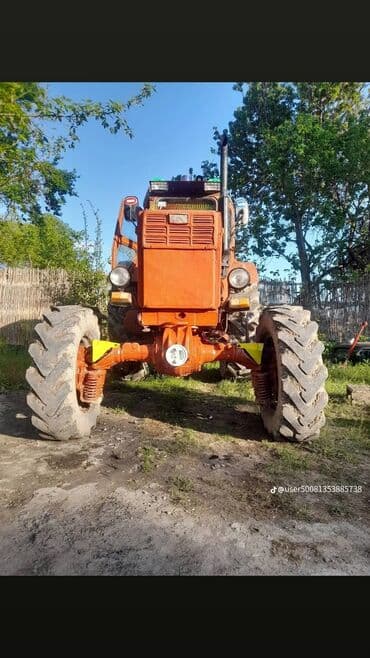 диски на авто бмв: Kənd təsərrüfatı işləri üçün nəzərdə tutulmuş narıncı rəngli traktor — 9