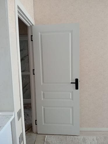 Qapidan 2denedi tezedi Otaq qapisinin olculeri Eni 80sm Hundurluyu