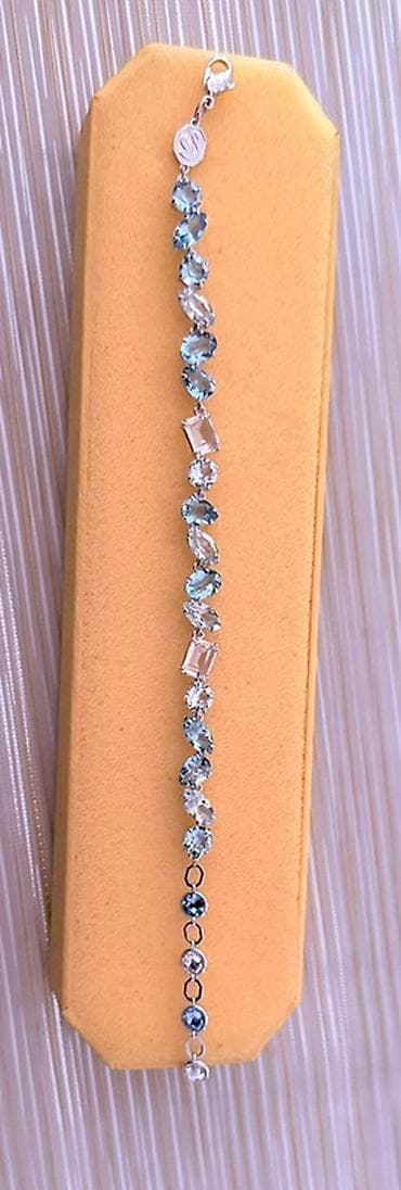 mirvari sirgalar: Dəstə daxildir: Üzük, Sırğa, Bilərzik, Swarovski — 1