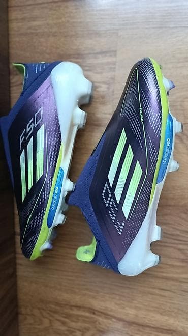 адидас: Бутсы Adidas, Размер: 41 — 5