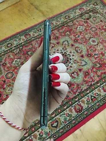 cinde 5 manatliq internet paketi: IPhone X, 64 GB, Space Gray, Qırıq — 3