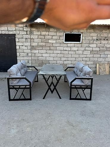 demir oturacaq: Metall karkaslı açıq hava dəsti - Tərkib: 2 ədəd ikiyerli oturacaq + — 1