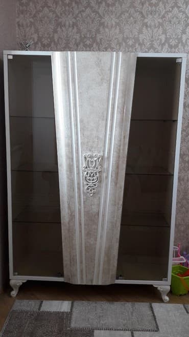 ikinci əl paltar şkafı: Serevant tepteze hec bir problemi yoxdur yeni eve kocduyumuz ucun — 2