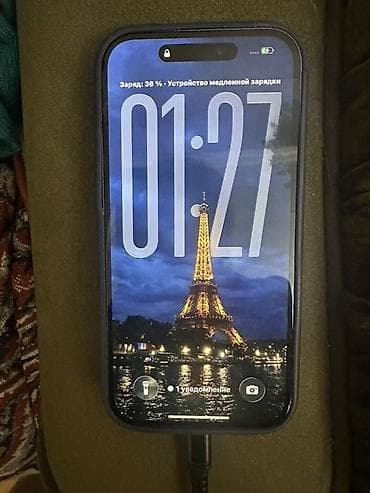 iped mini 6: IPhone 16, Göy, Face ID — 1